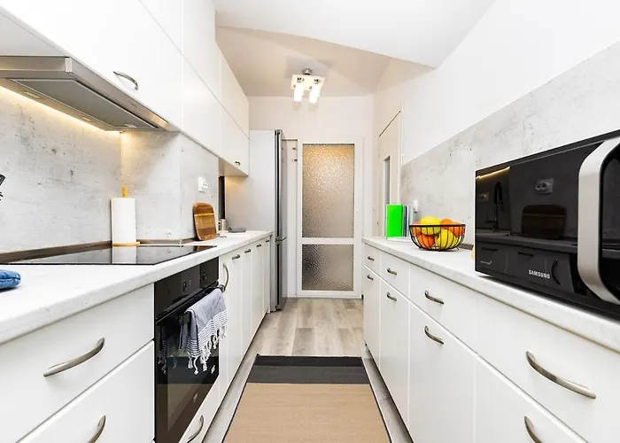 Castle 3br In Apartament