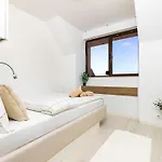 Castle 3br In Apartament