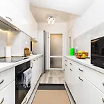 Castle 3br In Apartament