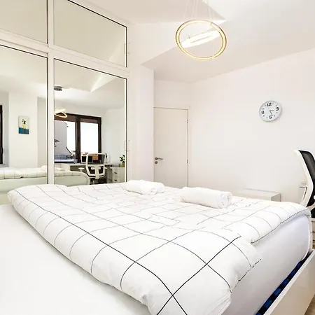 Castle 3br In Apartamento