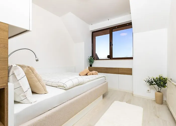 Castle 3br In 公寓