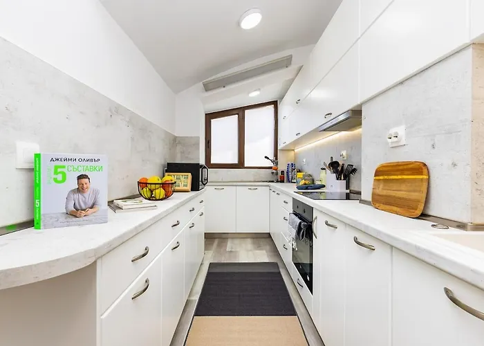 Daire Castle 3br In *