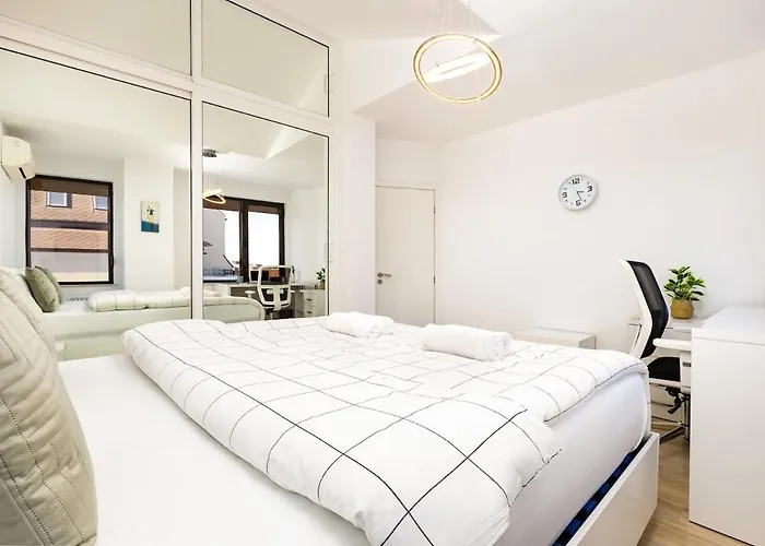 Castle 3br In 公寓